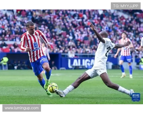 瓦伦西亚主场迎战马德里竞技双方争夺西甲积分榜重要位置